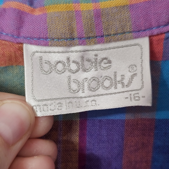 Vintage Bobbie Brooks 80's / 90's Chic Sleeveless Button Up Shirt - Picture 4 of 9